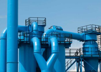 Carbon Capture Towers Clean Air